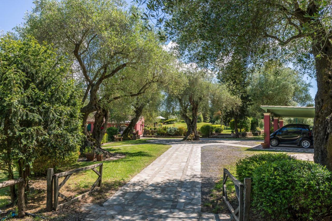 Triklino Estate Villa Áfra Eksteriør bilde